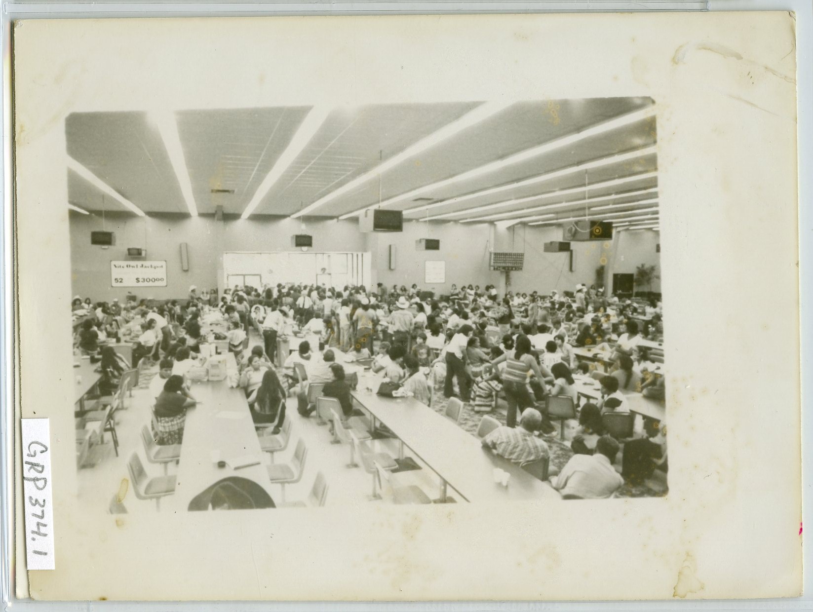 Betting Big on Bingo in the 1970s Florida Seminole Tourism